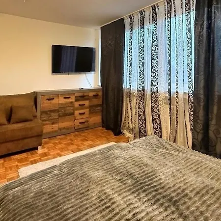 Spacious 3-room With Balcony Lejlighed *