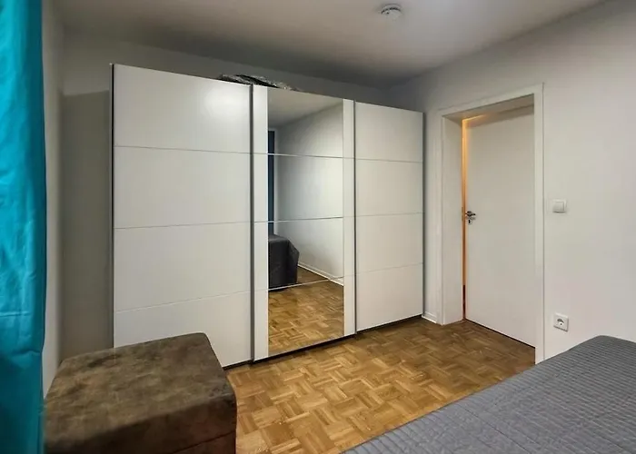 Spacious 3-room With Balcony Lejlighed *